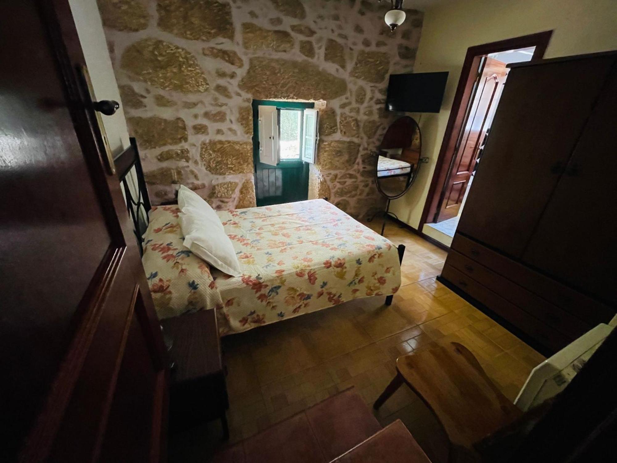 Quinta Do Moinho Turismo De Natureza Aldeia Vicosa Esterno foto